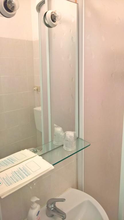 פולוניקה Albergo Golfo מראה חיצוני תמונה
